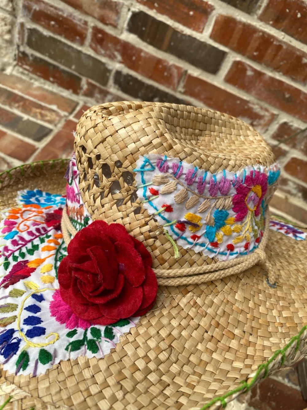 Gaudy Chic Straw Cowboy Hat embellished with Mexican dress Embroidery - Picture 4 of 15